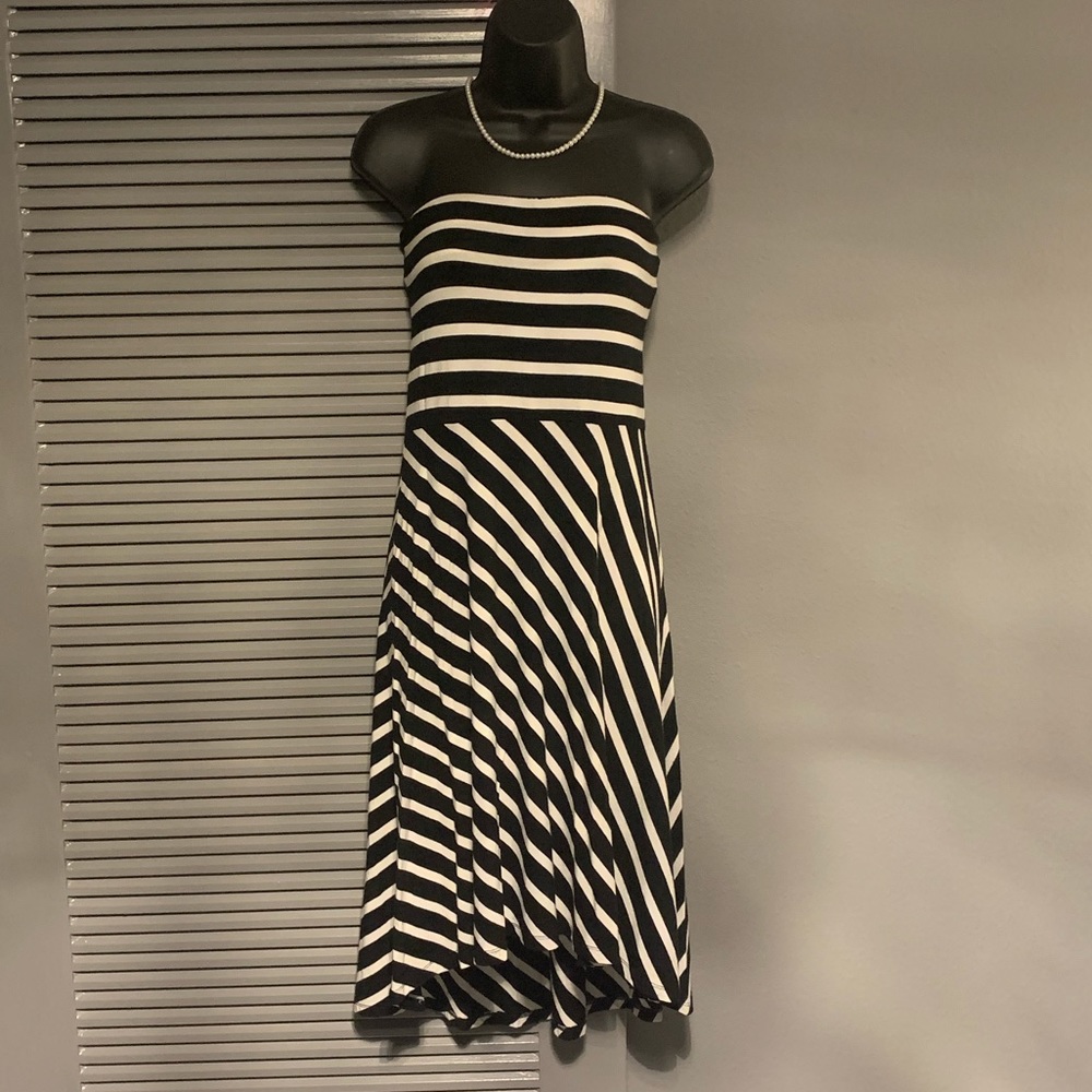 LOFT Strapless Dress